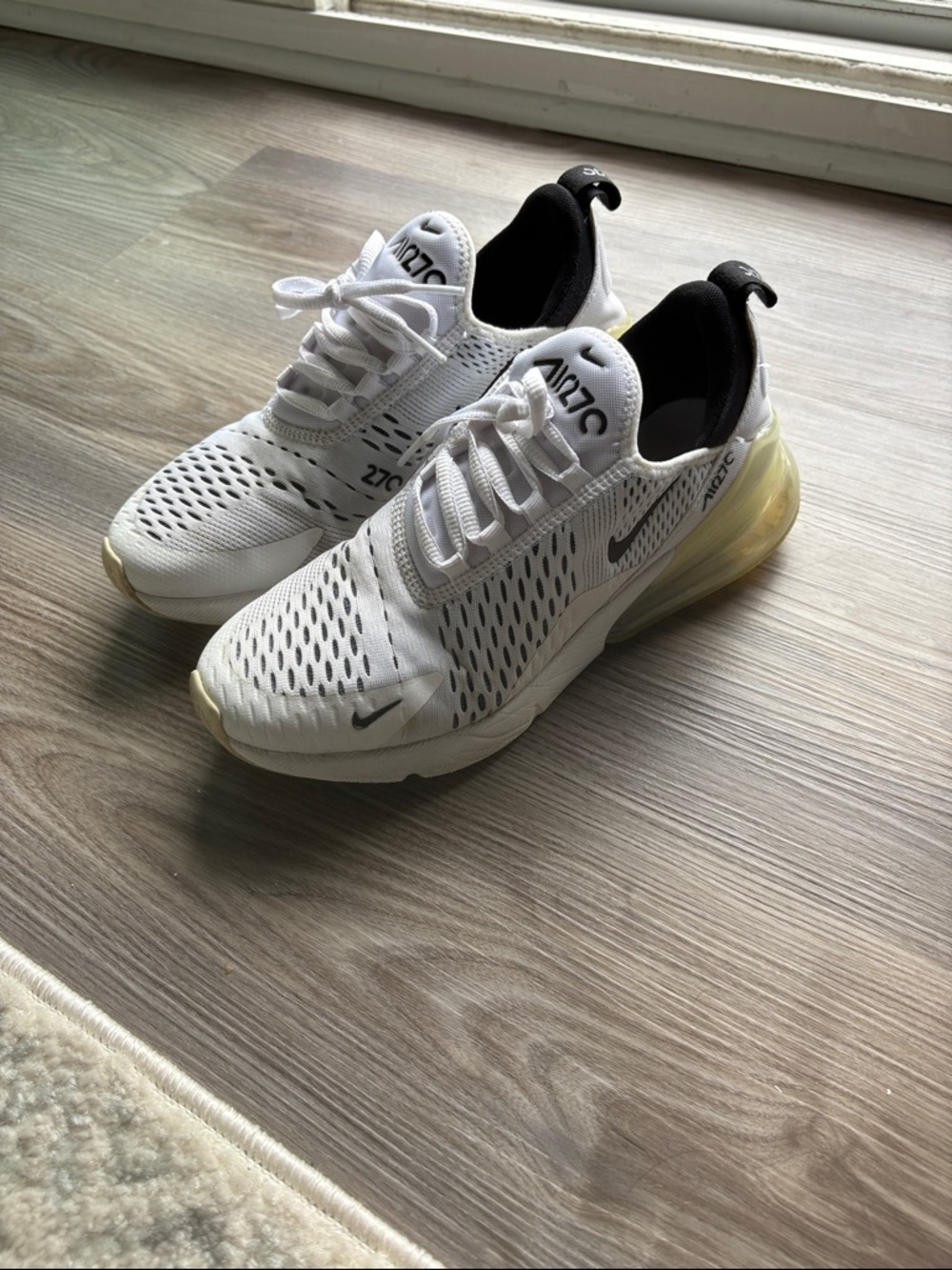 Nike Air Max 270